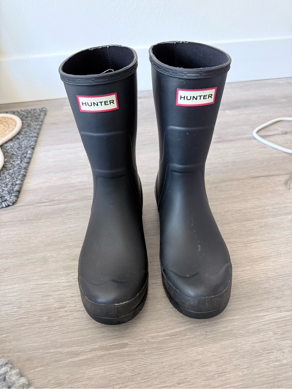 Hunter Black Mid Rain Boots with Red-Trim Logo